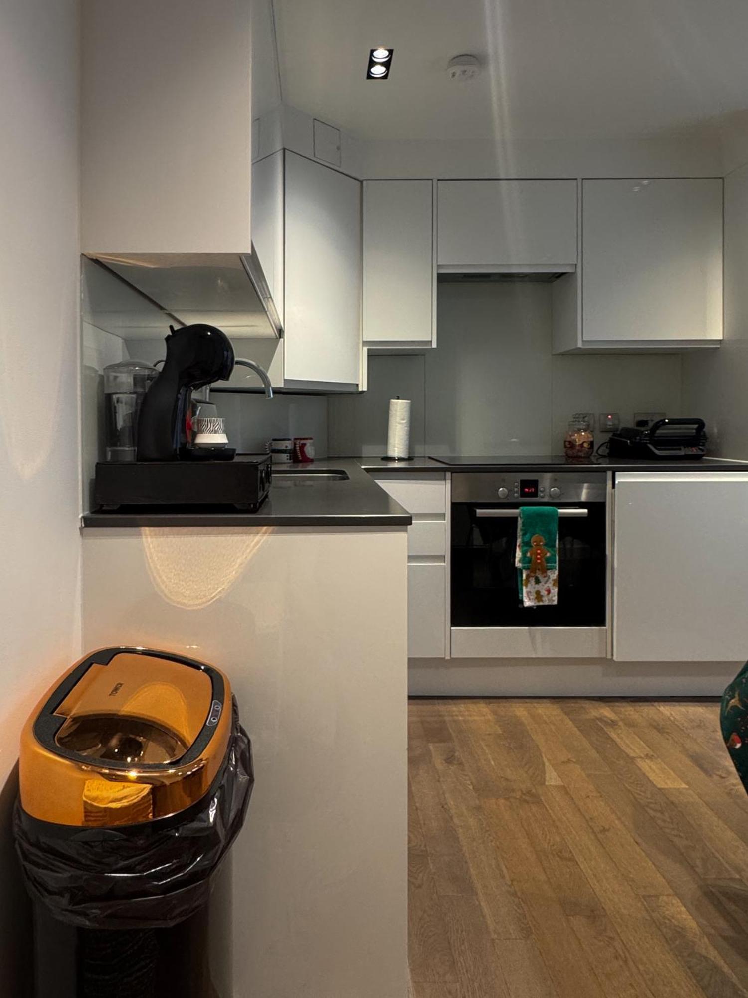 Mayfair 2 Beds Flat Near Bond Street, Opposite Selfridges On Oxford Street Лондон Экстерьер фото